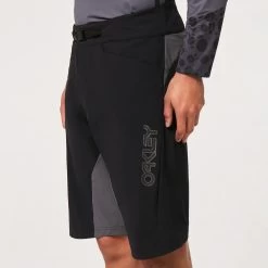 Oakley Seeker ´75 Shorts Without Chamois 19 Oakley Seeker ´75 Shorts Without Chamois -Cycling clothing store oakley seeker 75 shorts without chamois 6