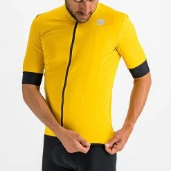 Sportful Fiandre Light No Rain Short Sleeve Jacket 12 Sportful Fiandre Light No Rain Short Sleeve Jacket -Cycling clothing store sportful fiandre light no rain short sleeve jacket 4