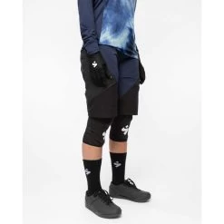 Sweet Protection Hunter Shorts -Cycling clothing store sweet protection hunter shorts 4