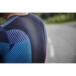 Zone3 Momentum Short Sleeve Trisuit -Cycling clothing store zone3 momentum short sleeve trisuit 4