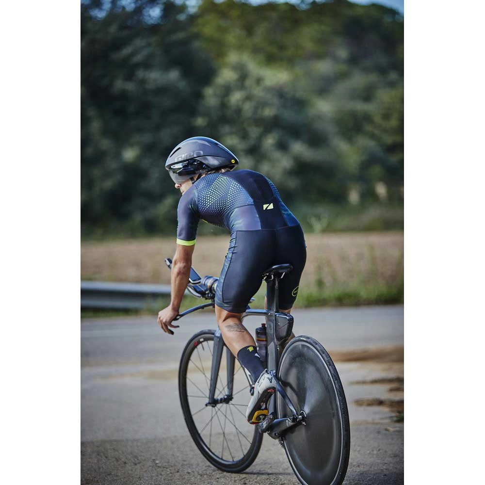 Zone3 Revolution Short Sleeve Trisuit 7 Zone3 Revolution Short Sleeve Trisuit - Image 5